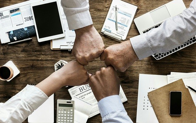 Nowa publikacja PTSR - Praca z SM. Praktyczny poradnik dla pracodawców